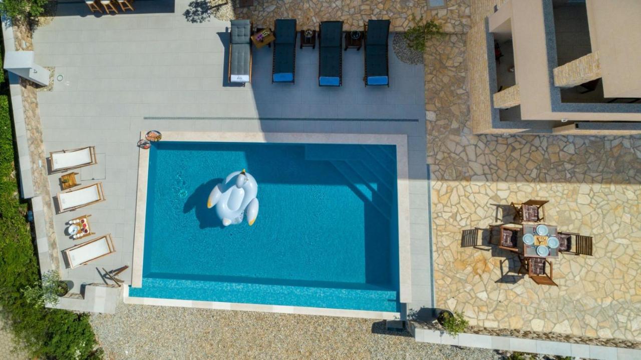 Luxury Villa Allen With Pool Klimno Kültér fotó