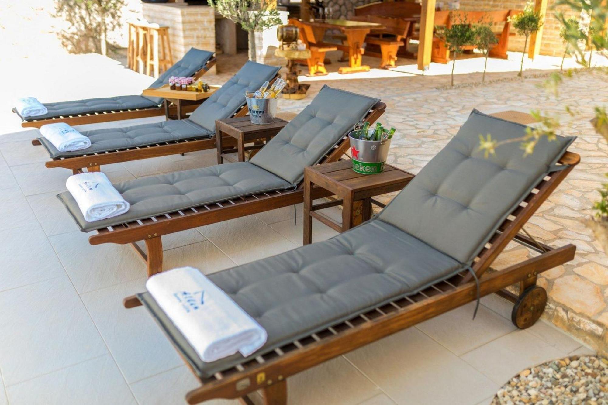 Luxury Villa Allen With Pool Klimno Szoba fotó