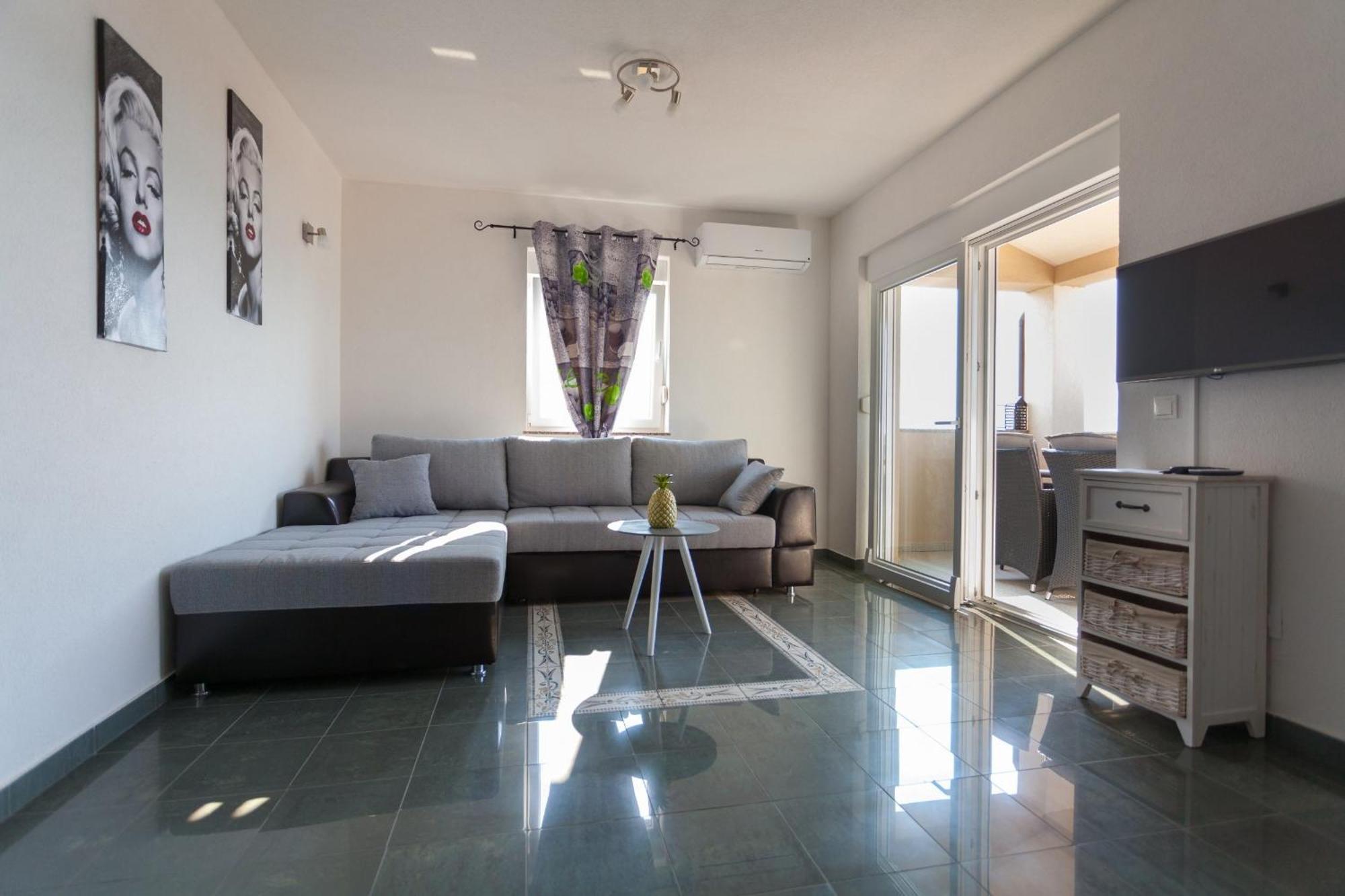 Luxury Villa Allen With Pool Klimno Szoba fotó