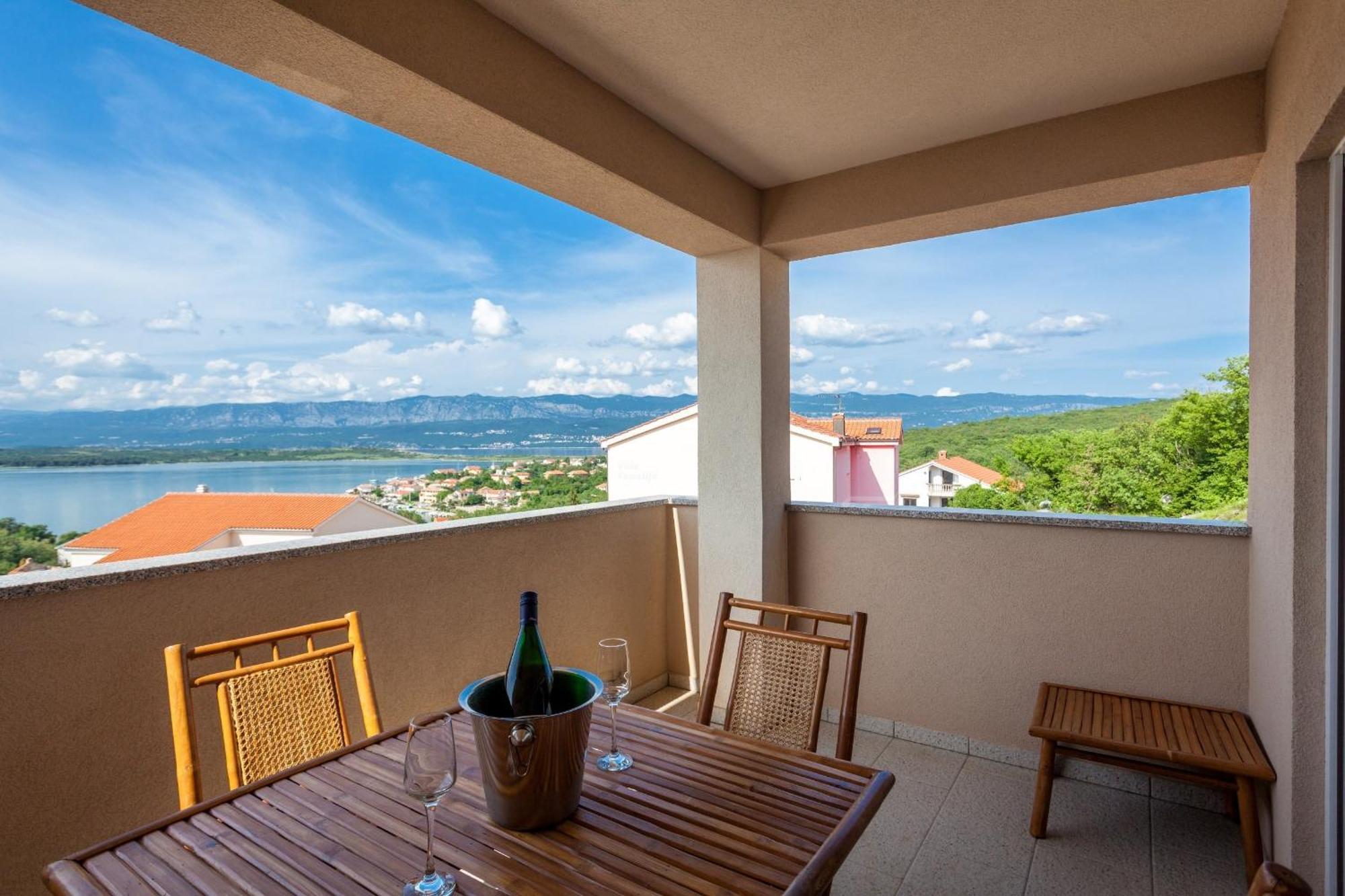 Luxury Villa Allen With Pool Klimno Szoba fotó